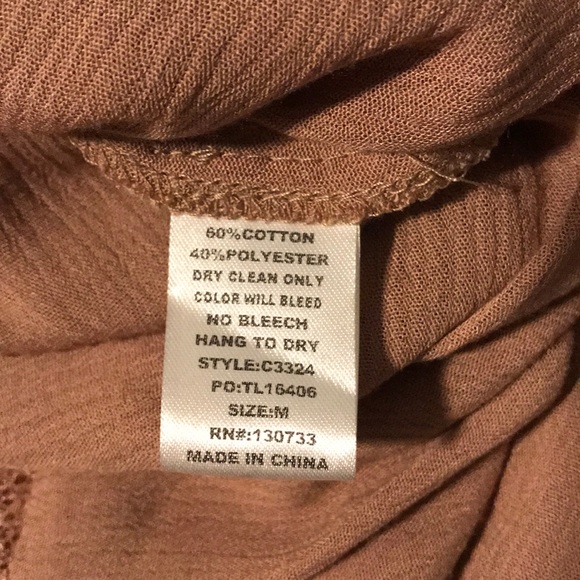 Umgee lace top - Picture 6 of 6